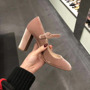 Vintage Nude Freizeit Pumps 2020 Wildleder 8 Cm Thick Heels Runde Zeh Pumps