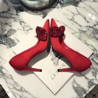 Chic Beautiful Red Dating Pumps 2020 Satin Crystal Bow 8 Cm Stiletto Heels Pointed Toe Pumps