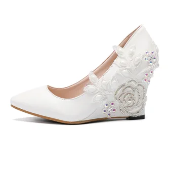 Élégant Ivoire Promo En Dentelle Chaussures Femmes 2020 Perle Faux Diamant À Bout Pointu 8 Cm Compensées