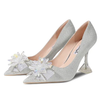 Charmant Argenté Chaussure De Mariée 2020 Paillettes Cristal Faux Diamant Noeud 9 Cm Talons Aiguilles À Bout Pointu Mariage Escarpins