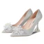 Charmant Silber Brautschuhe 2020 Pailletten Kristall Strass Schleife 9 cm Stilettos Spitzschuh Hochzeit Pumps