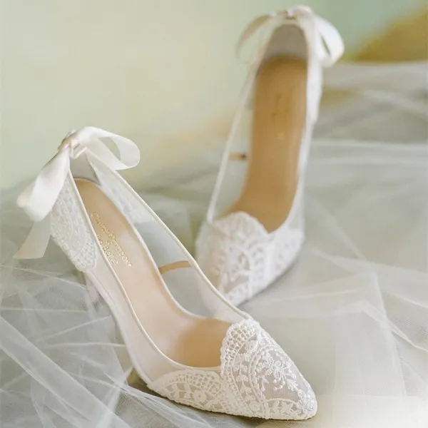 Elegantes Marfil Con Encaje Zapatos de novia 2020 Bowknot 6 cm Stilettos / Tacones De Aguja Punta Estrecha Boda Tacones