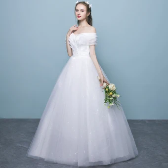 Abordable Blanche Robe De Mariée 2018 Robe Boule En Dentelle De L Épaule Dos Nu Manches Courtes Longue Mariage