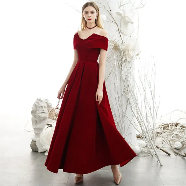 Chic / Beautiful Burgundy Suede Evening Dresses  2020 A-Line / Princess High Neck Off-The-Shoulder Short Sleeve Backless Floor-Length / Long Formal Dresses