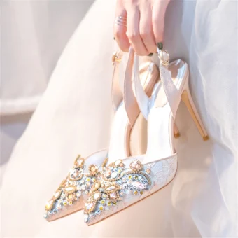 Charmant Ivoire Cristal Chaussure De Mariée 2020 Cuir Faux Diamant 10 Cm Talons Aiguilles À Bout Pointu