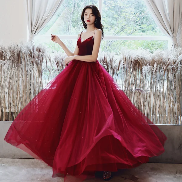 Chic / Beautiful Burgundy Prom Dresses 2020 A-Line / Princess Spaghetti Straps Suede Sleeveless Backless Sequins Floor-Length / Long Formal Dresses