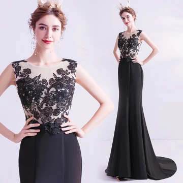 Elegant Black Evening Dresses 2020 Trumpet Mermaid Scoop Neck Lace Flower Sleeveless Sweep Train Formal Dresses