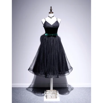 Mode Noire De Retour Tachetée Robe Noire Courte 2020 Princesse Bretelles Spaghetti Daim Noeud Sans Manches Dos Nu Thé Longueur Robe De Graduation