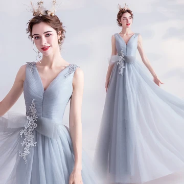 Elegant Grey Evening Dresses 2020 A Line Princess V Neck Beading Sequins Lace Flower Bow Sleeveless Backless Floor Length Long Formal Dresses