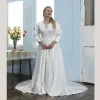Modest / Simple Ivory Satin Plus Size Wedding Dresses 2021 A-Line / Princess Square Neckline 3/4 Sleeve Court Train Wedding