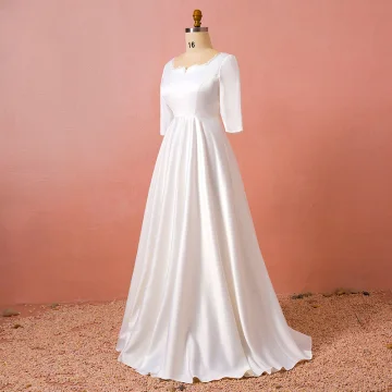 Simple Ivoire Satin Grande Taille Robe De Mariée 2021 Princesse Encolure Carrée 3 4 Manches Longue Mariage