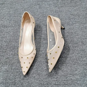 Chic Beautiful Beige Casual Tulle Pumps 2020 Rivet 4 Cm Stiletto Heels Low Heel Pointed Toe Pumps