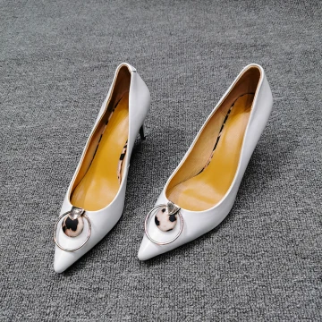 Schöne Weiß Strassenmode Leder Pumps Stilettos 5 Cm 2020 Spitzschuh Pumps