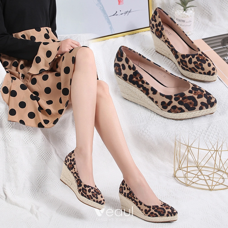 Chic / Beautiful Blushing Pink Street Wear Braid Womens Shoes 2020 Leopard  Print 7 cm Wedges Pointed Toe