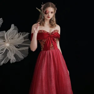 Charmant Scintillantes Rouge Glitter Robe De Bal 2021 Princesse De L 039 Épaule Noeud Paillettes Sans Manches Dos Nu Longue Promo Robe De Ceremonie