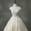 Luxe Champagne Robe Boule Robe De Mariée 2017 Encolure Dégagée Manches Courtes Volants Organza Dentelle Tribunal Train