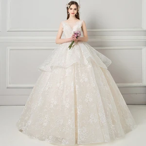 Elegant Champagne Wedding Dresses 2018 Ball Gown Beading Lace Flower V Neck Backless Sleeveless Floor Length Long Wedding
