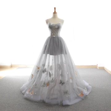 Chic Belle Gris Robe De Bal 2018 Princesse Étoile Papillon V Cou Dos Nu Sans Manches Train De Balayage Robe De Ceremonie