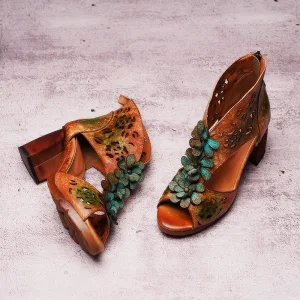 Traditionnel Marron Vêtement De Rue Sandales Femme 2020 Cuir Fleur 6 Cm Talons Épais Peep Toes Bout Ouvert Sandales