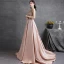 Élégant Champagne Satin Robe De Soirée 2021 Princesse Encolure Dégagée Perlage Faux Diamant Paillettes Sans Manches Train De Balayage Soirée Robe De Ceremonie
