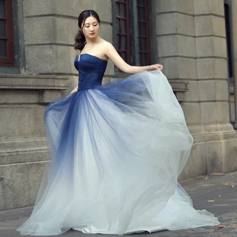 Chic Beautiful Gradient Color Wedding Dresses 2018 A Line Princess Strapless Backless Sleeveless Sweep Train Wedding