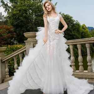 Sexy White Wedding Dresses 2018 Trumpet Mermaid Appliques Lace See Through V Neck Backless Cap Sleeves Sweep Train Wedding