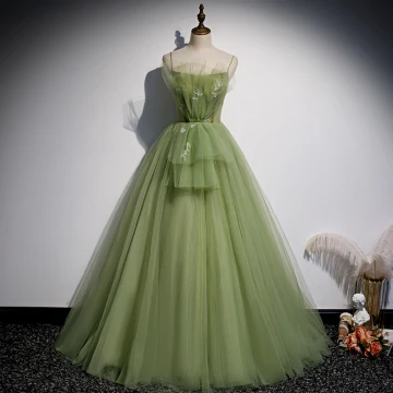 Elegant Clover Green Ruffle Prom Dresses 2020 A Line Princess Spaghetti Straps Pearl Sleeveless Backless Floor Length Long Formal Dresses
