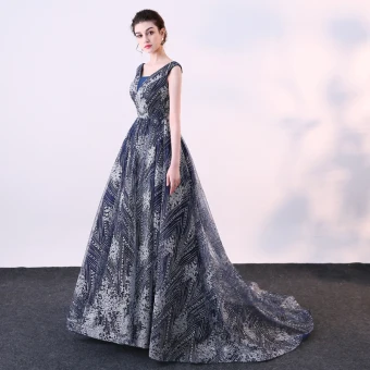 Chic Belle Bleu Marine Robe De Soirée 2018 Robe Boule Glitter Paillettes V Cou Dos Nu Sans Manches Tribunal Train Robe De Ceremonie