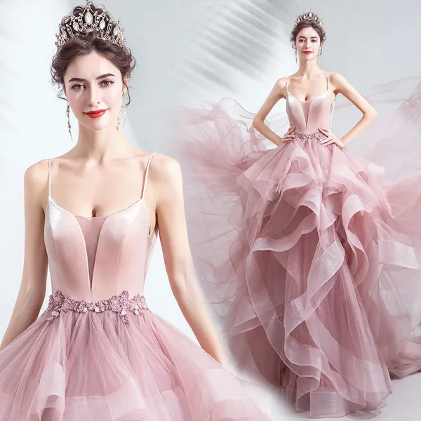 Chic / Beautiful Blushing Pink Cascading Ruffles Prom Dresses 2020 Ball Gown Spaghetti Straps Beading Lace Flower Sleeveless Backless Court Train Formal Dresses