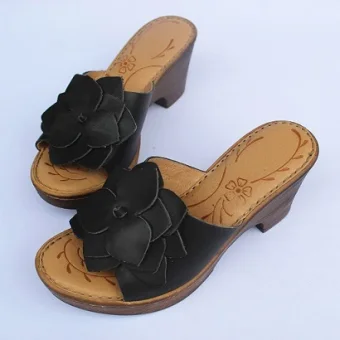 Simple Noire Désinvolte Sandales Femme 2020 Cuir Fleur 7 Cm Talons Épais Peep Toes Bout Ouvert Sandales