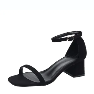 Snygga Fina Svarta Casual Mocka Sandaler Dam 2020 Ankelband 5 Cm Tjocka Klackar Peep Toe Sandaler
