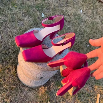 Vintage Retro Rose Red Casual Suede Womens Sandals 2021 9 Cm Thick Heels Square Toe Sandals High Heels