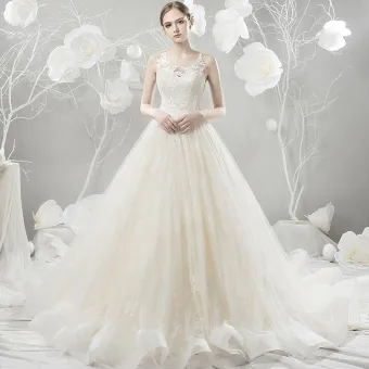 Chic Belle Champagne Robe De Mariée 2018 Robe Boule En Dentelle Fleur Encolure Dégagée Sans Manches Tribunal Train Mariage