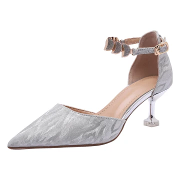 Charmant Argenté Chaussure De Mariée 2020 Paillettes Bride Cheville 6 Cm Talons Aiguilles À Bout Pointu Mariage Sandales