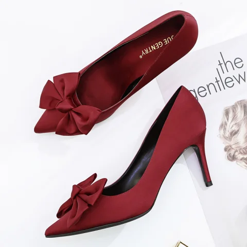 Elegante Burgunderrot Ball Satin Pumps 2020 Leder Schleife 8 cm Stilettos Spitzschuh Pumps