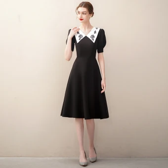 Elegant Black Satin Homecoming Graduation Dresses 2020 A Line Princess V Neck Short Sleeve Knee Length Formal Dresses