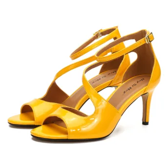 Simple Jaune Vêtement De Rue Sandales Femme 2020 Bride Cheville Cuir Verni 8 Cm Talons Aiguilles Peep Toes Bout Ouvert Sandales