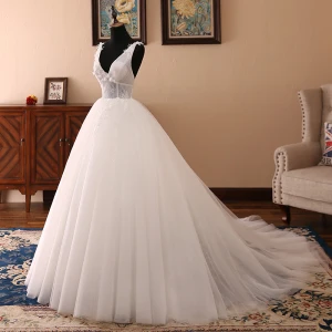 Chic Beautiful Ivory Wedding Dresses 2018 Ball Gown Appliques Pearl Sequins Lace Organza V Neck Sleeveless Backless Sweep Train Wedding