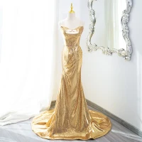 Brillante Oro Lentejuelas Vestidos de noche 2024 Trumpet / Mermaid Sin Tirantes Sin Mangas Sin Espalda Colas De Barrido Noche Vestidos Formales