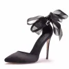 Mooie / Prachtige Zwarte Satijn Gala Sandalen Dames 2020 Strik Enkelband 11 cm Naaldhakken / Stiletto Spitse Neus Sandalen
