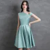 Fashion Mint Green Homecoming Satin Graduation Dresses 2021 A-Line / Princess Pearl One-Shoulder Sleeveless Knee-Length Formal Dresses