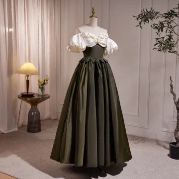 Élégant Vert Trèfle Satin Robe De Bal 2023 Princesse De L Épaule Fleur Gonflée Manches Courtes Dos Nu Longue Promo Robe De Ceremonie