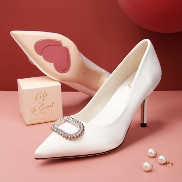 Elegante Ivory Creme Satin Brautschuhe 2020 Strass 8 Cm Stilettos Spitzschuh Hochzeit Pumps