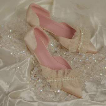 Élégant Champagne Perle Plate Chaussure De Mariée 2020 Satin Paillettes À Bout Pointu Mariage Sandales