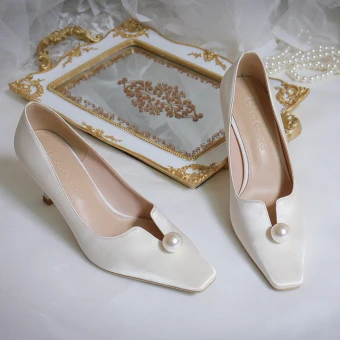 Élégant Ivoire Perle Chaussure De Mariée 2020 7 Cm Talons Aiguilles Pied Carré Mariage Escarpins