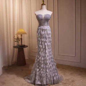 High End Grey Handmade Beading Pearl Sequins Feather Evening Dresses 2024 Trumpet Mermaid Strapless Sleeveless Backless Evening Party Floor Length Long Formal Dresses