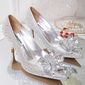 Charming Sexy Silver Crystal Wedding Shoes 2020 Rhinestone 9 Cm Stiletto Heels Pointed Toe Wedding Pumps