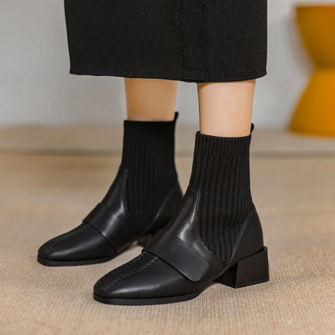 Mode Schwarz Strassenmode Stiefel Ankle Boots Stiefel Damen 2020 4 cm Thick Heels Low Heel Quadratische Zehe Stiefel