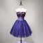 Sexy Violett Partykleider 2018 A Linie Applikationen Perlenstickerei Kristall Pailletten Schleife Bandeau Rückenfreies Ärmellos Kurze Festliche Kleider