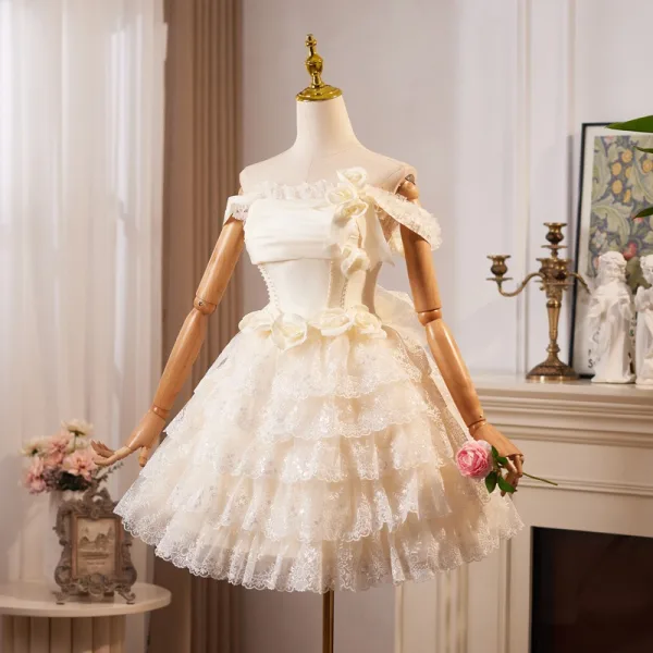 Schöne Champagner Applikationen Fallende Rüsche Kurze Partykleider 2024 A Linie Off Shoulder Ärmellos Rückenfreies Ball Festliche Kleider